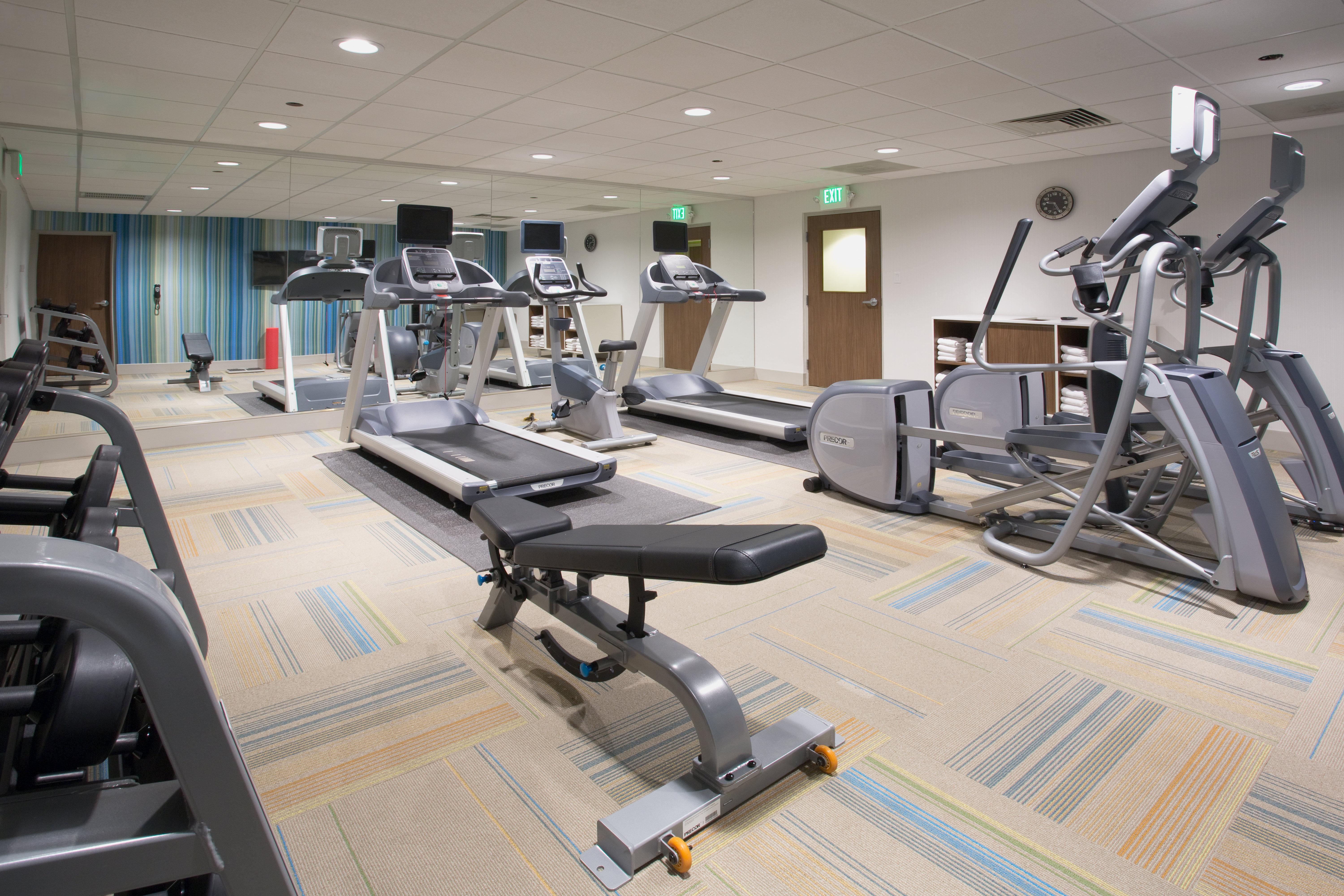 Holiday Inn Express & Suites - Calgary Airport Trail Ne By Ihg מראה חיצוני תמונה